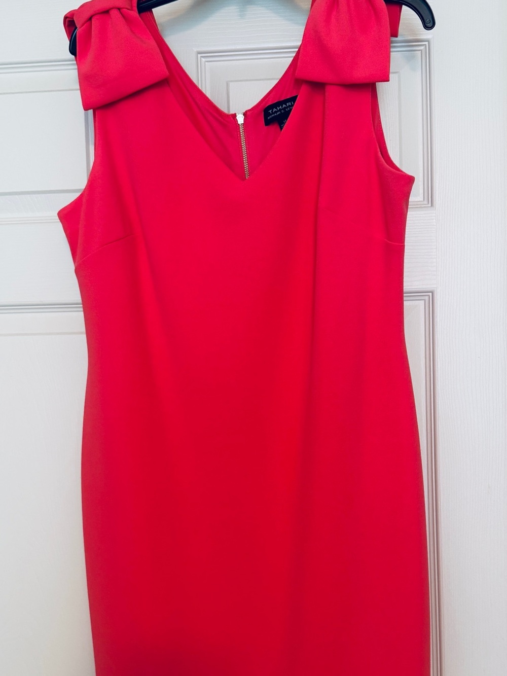Tahari Coral V-Neck Sleeveless Mini Dress